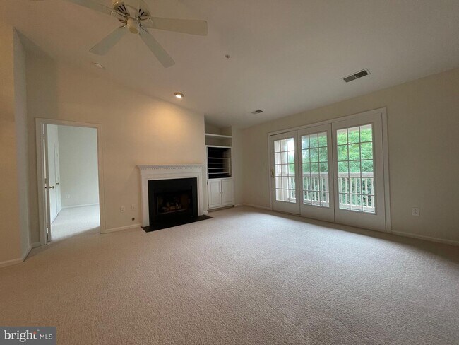 Building Photo - 6103 Wigmore Ln