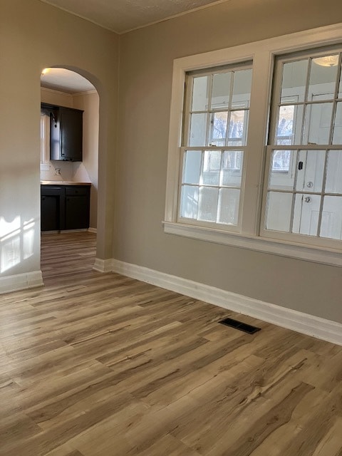 Building Photo - 832 S Fort Ave