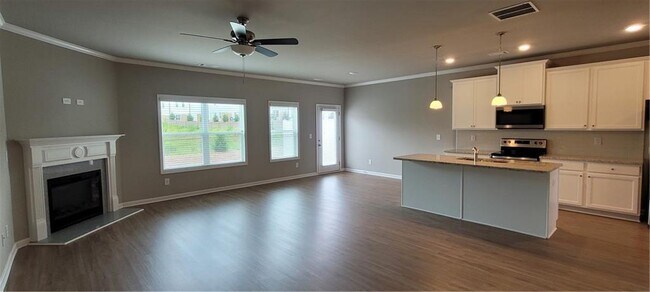 Building Photo - 5141 Fox Den Rd