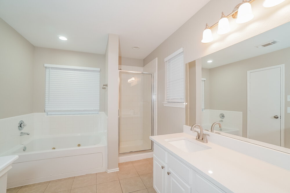 Building Photo - 18227 Misty Jade Ln