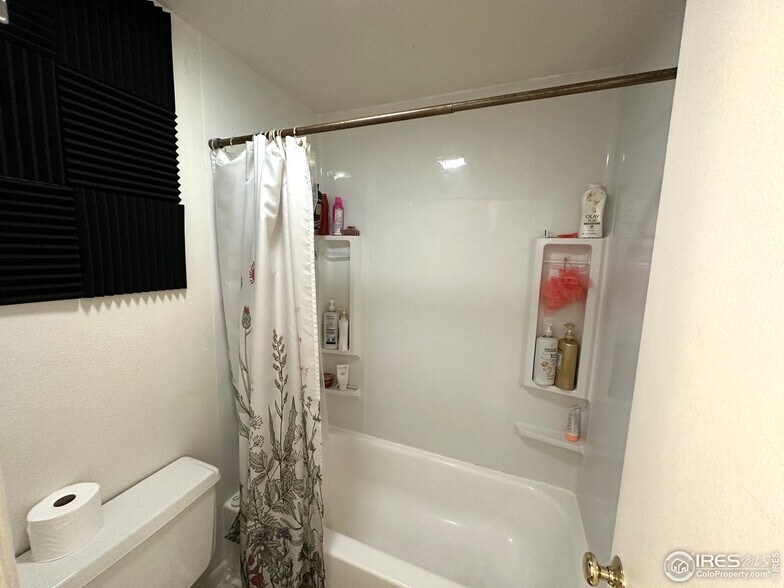 Building Photo - 3000 Colorado Ave