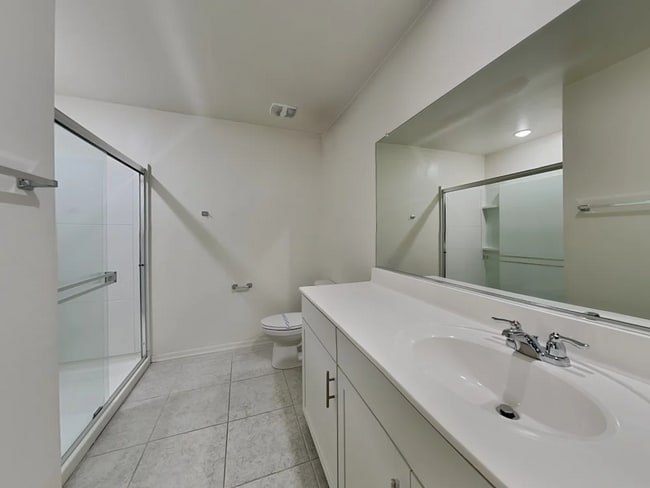 Building Photo - 19142 W Elm St