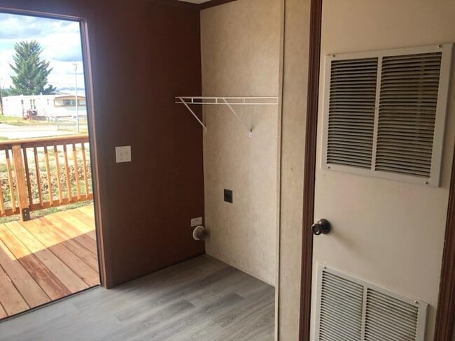 Building Photo - 3572 Placer Dr