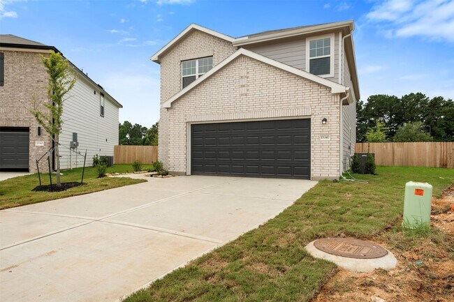 Building Photo - 15347 Abella Dr