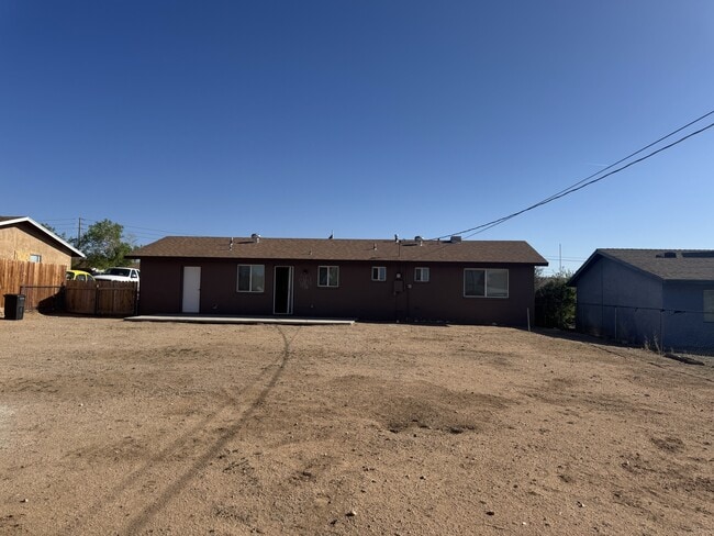 Building Photo - 2727 Marlene Ave