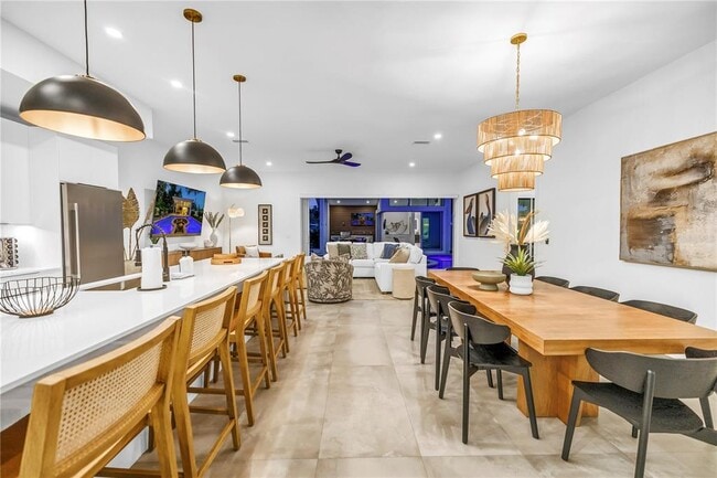 Building Photo - 2065 Goldenrod St