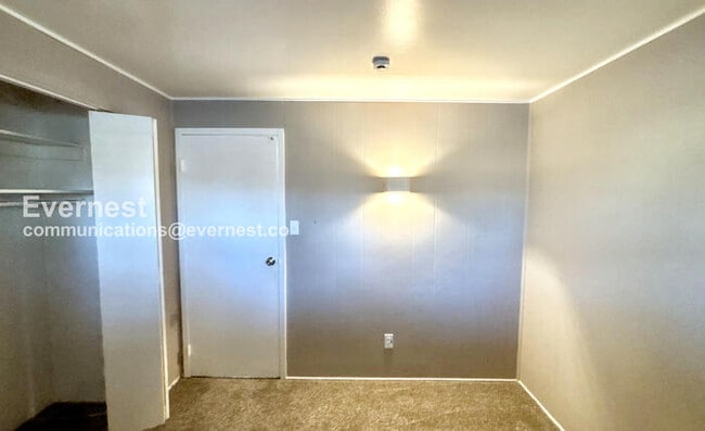 Building Photo - 3523 Roswell Dr