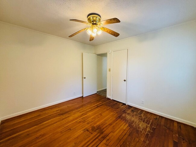 Building Photo - 401 Third Street