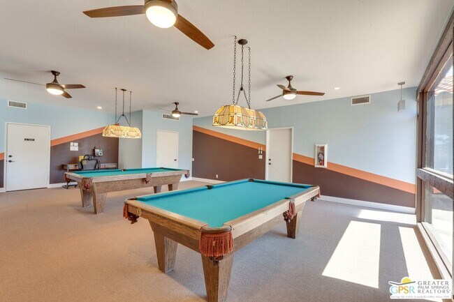 Building Photo - 2170 S Palm Canyon Dr