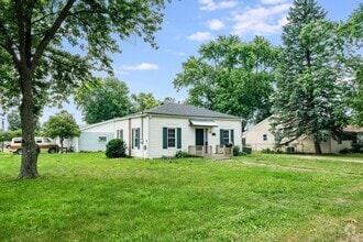 Building Photo - 2 Bedroom / 2 Bathroom House in Tuscola