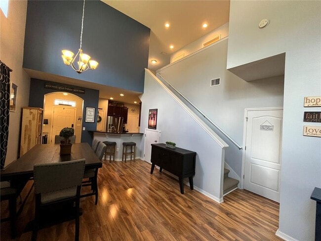 Building Photo - 2125 Lennox Dale Ln