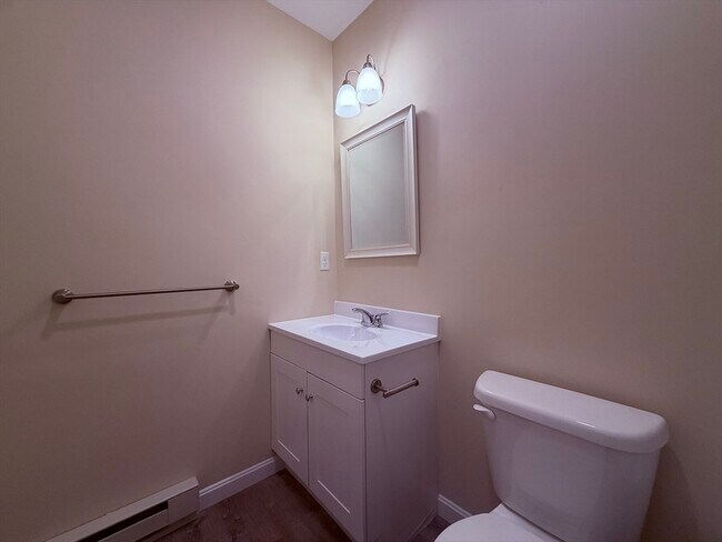 Building Photo - 85 Lowell St