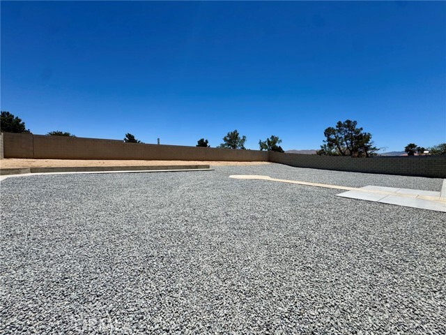 Building Photo - 12789 Yorkshire Dr