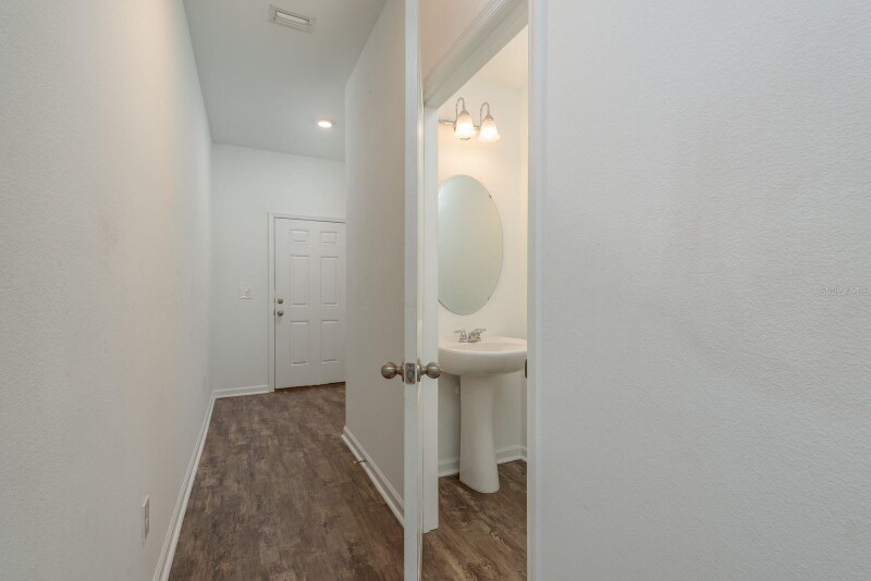 Building Photo - 34847 Daisy Meadow Loop