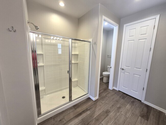 Building Photo - 7742 S Long Pond Walk Way