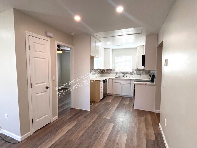 Building Photo - 1506 Jeffrey Ct