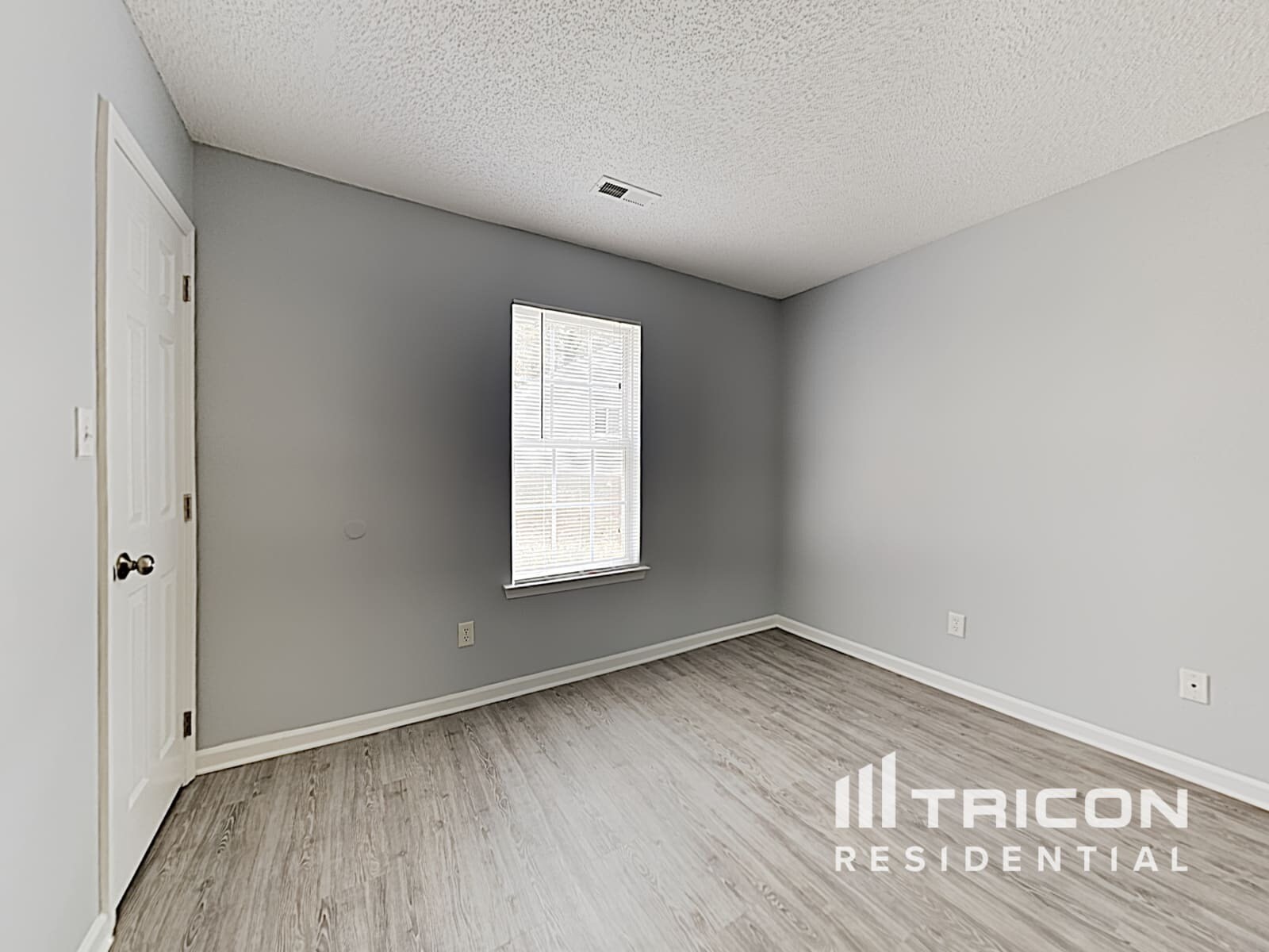 Building Photo - 8004 Seattle Slew Ct