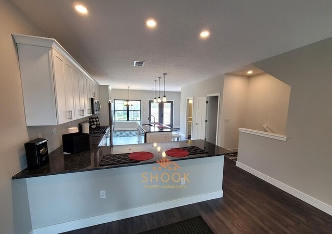 Building Photo - Brownstone Condominiums