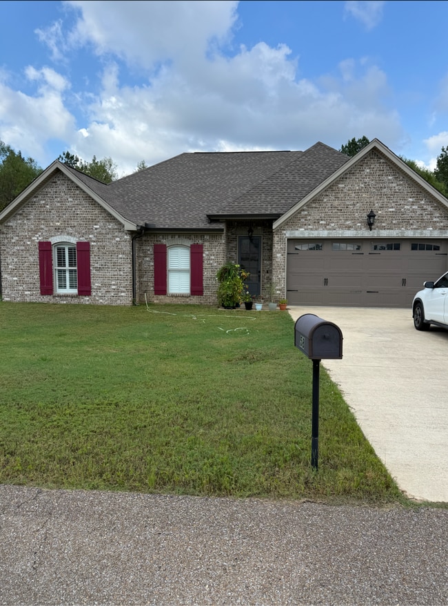 Building Photo - For Rent – Recently Built 3BR/2BA Home