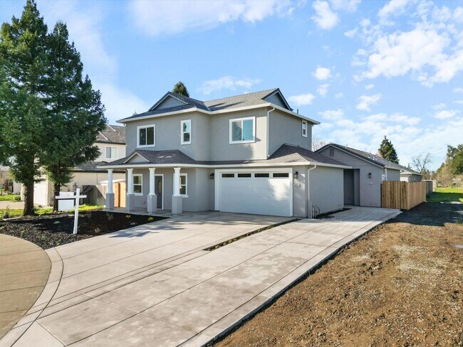 Building Photo - 6651-6655 Sunset Bluffs Street