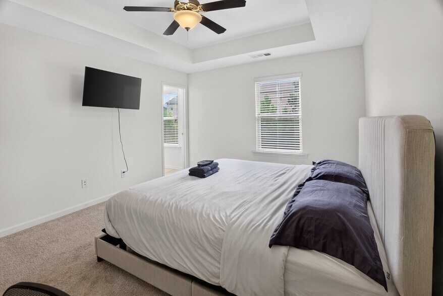 Building Photo - 865 Society Cir