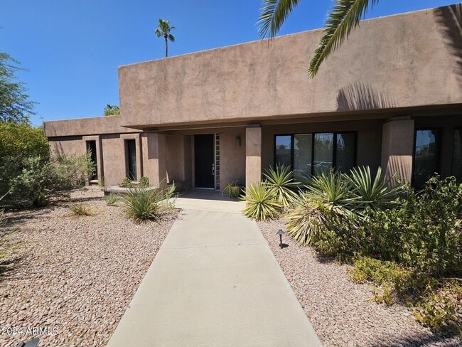 Building Photo - 9450 N 35th St