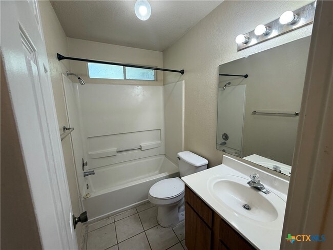 Building Photo - 849 Sagewood Trail