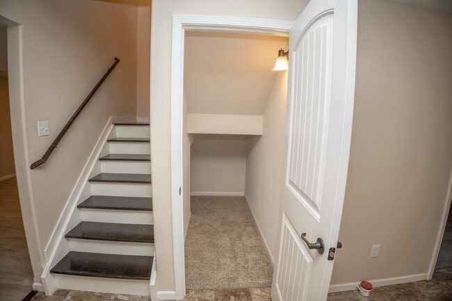 Building Photo - 4055 Westminister Dr