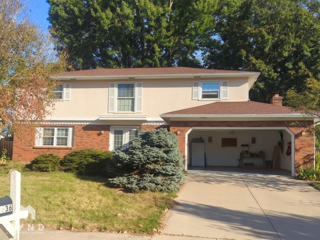 Building Photo - 1236 Middlefield Ct