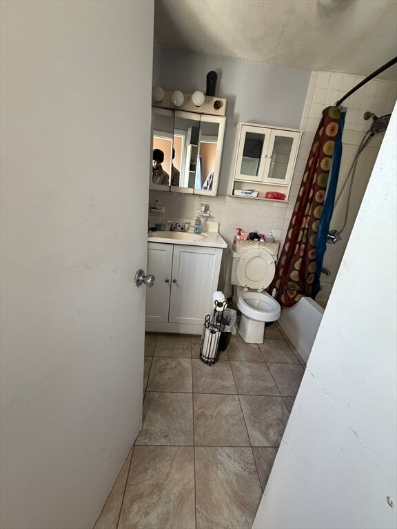 Building Photo - 276 Fenno St