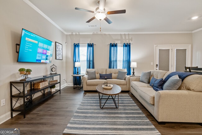 Primary Photo - 2029 Pinnacle Walk