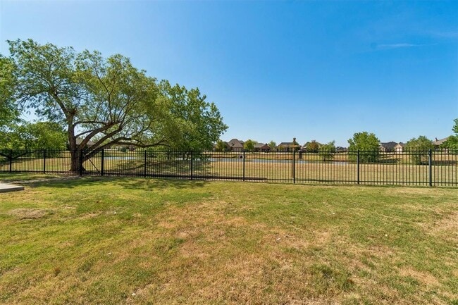 Building Photo - 15921 Katie Ridge Dr