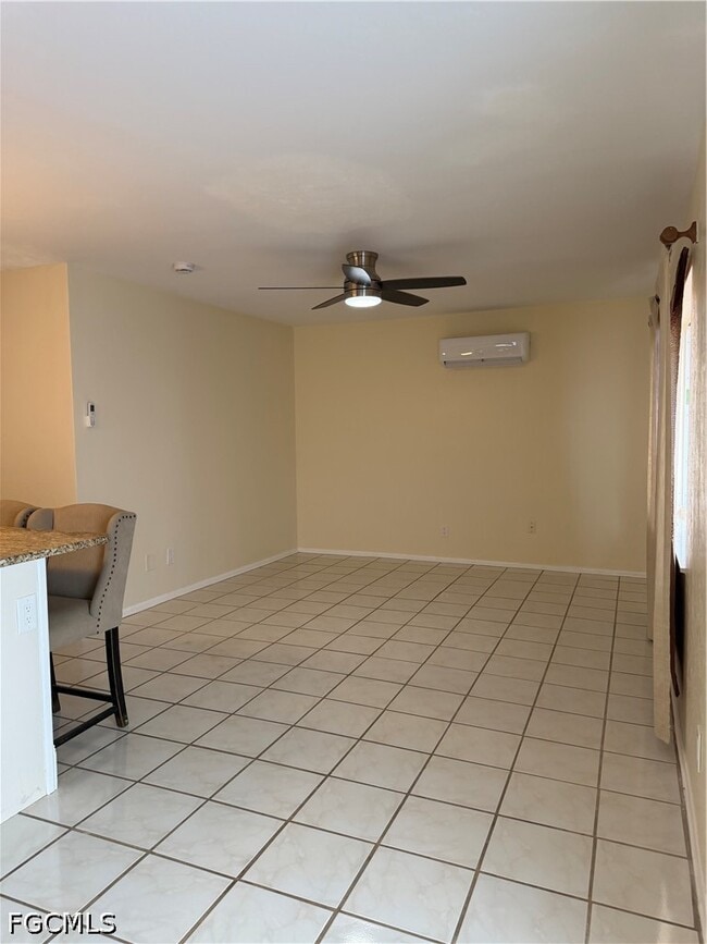 Building Photo - 4969 Vincennes St