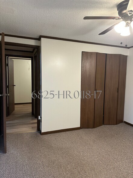Building Photo - 1736 Sunapple Way