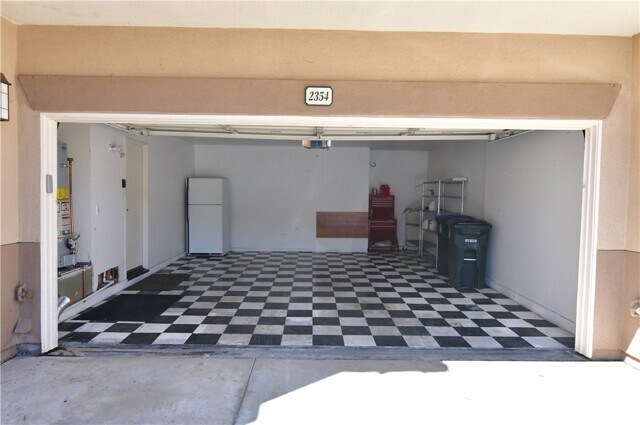 Building Photo - 2354 Sunningdale Dr