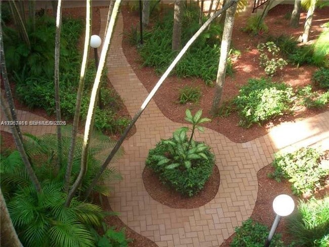 Building Photo - 10875 SW 112th Ave