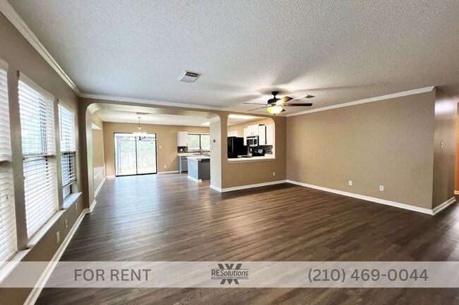 Building Photo - 4535 Oakfield Way