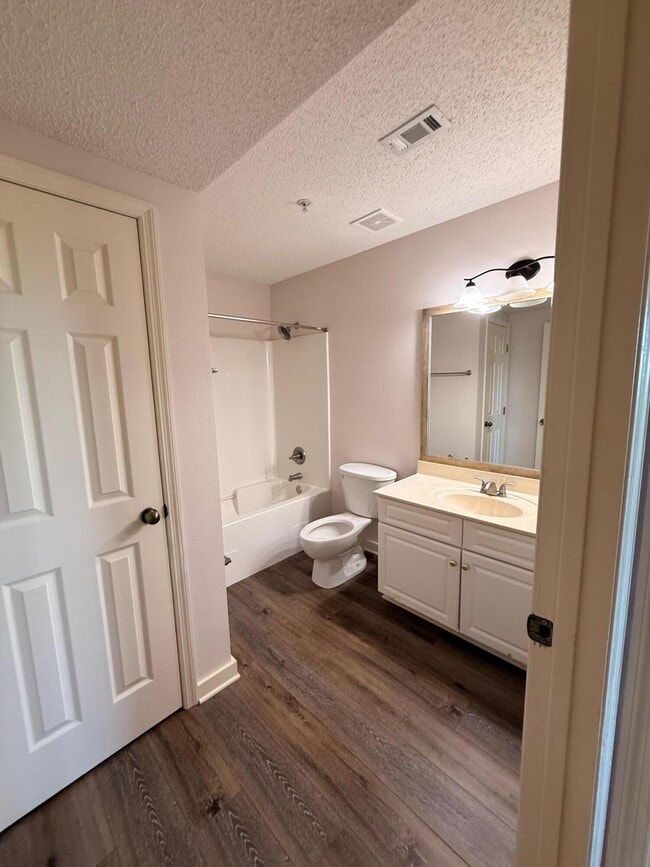 Building Photo - 4276 Calinda Ln