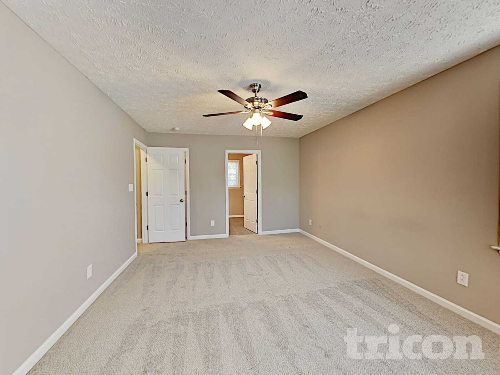 Building Photo - 3328 Neptune Dr