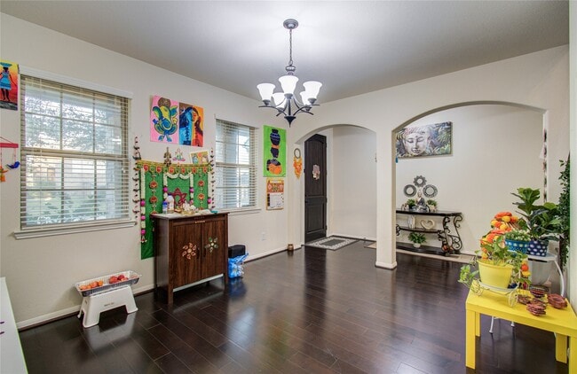 Building Photo - 2702 Fairfield Bend Pl