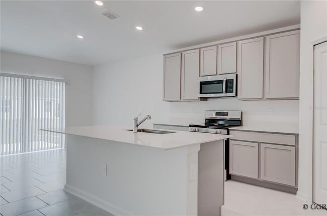 Building Photo - 4823 Edensbridge Ln