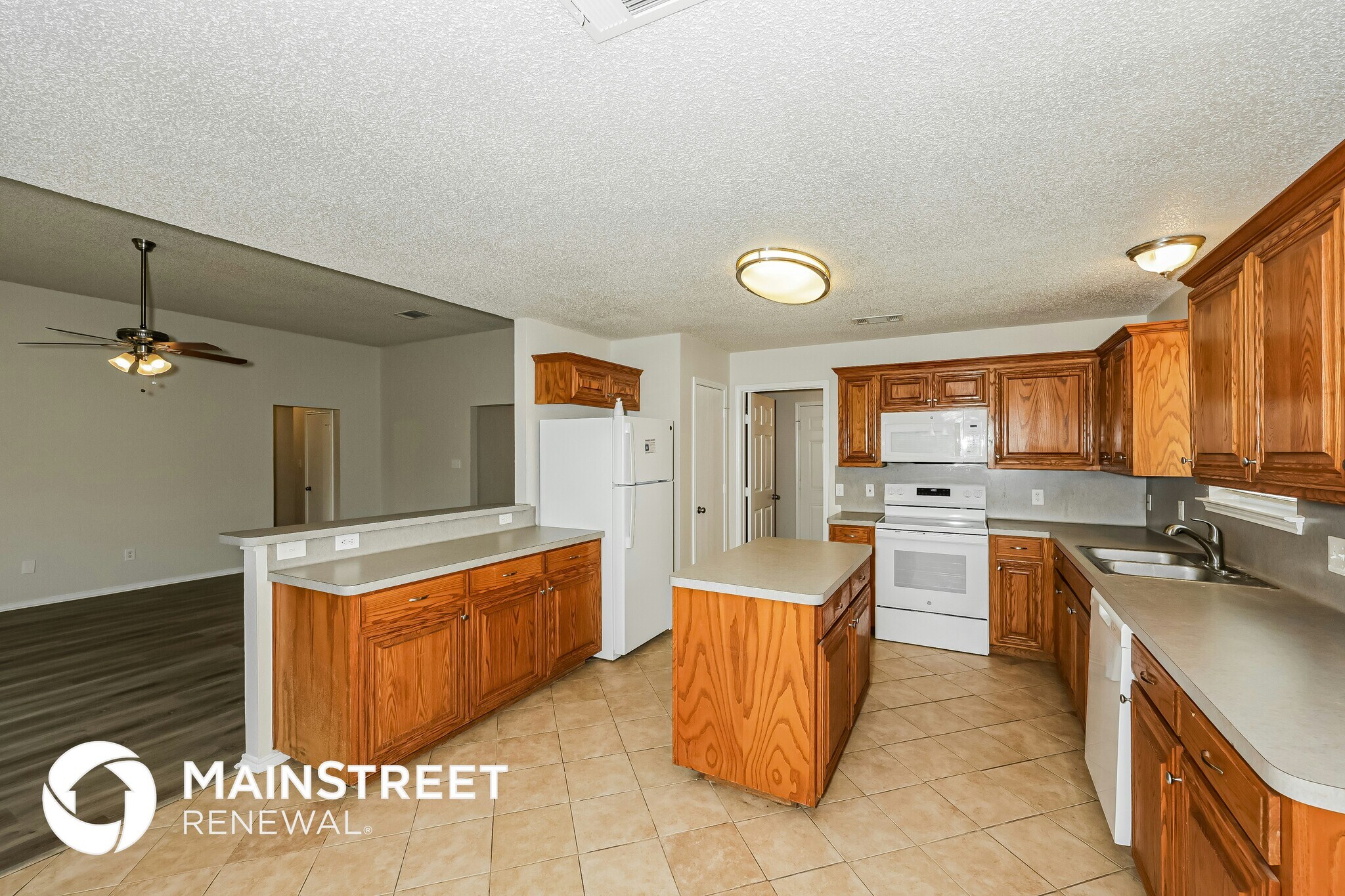 Building Photo - 7023 Spoonbill Ct