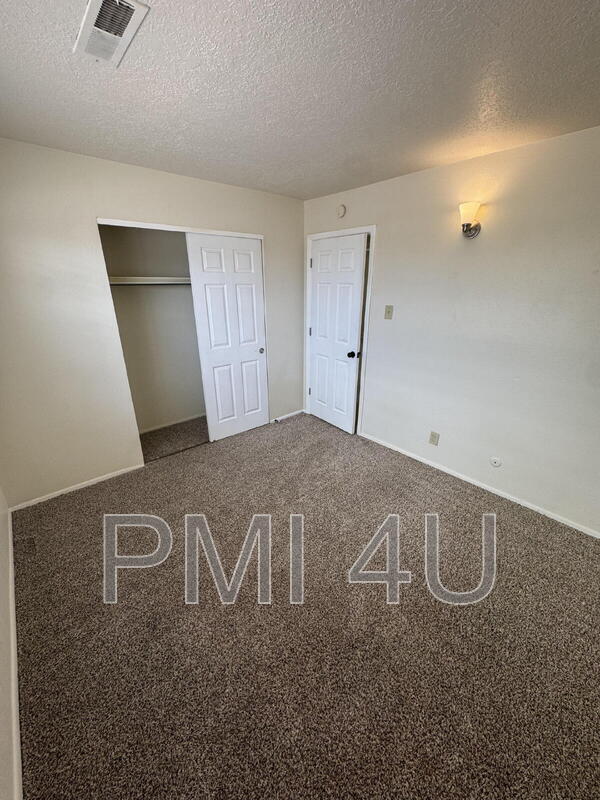 Building Photo - 9605 Benavides Rd SW