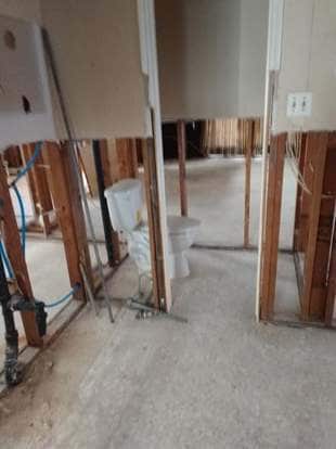 Building Photo - 15610 Stoney Fork Dr