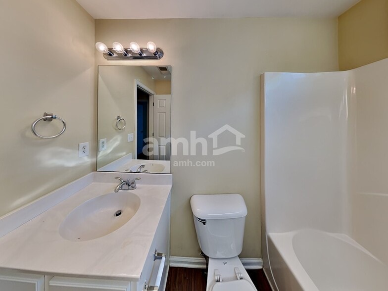 Building Photo - 4459 Kentland Dr