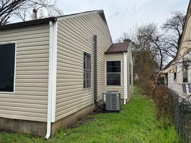 Building Photo - 4020 Lisbon St