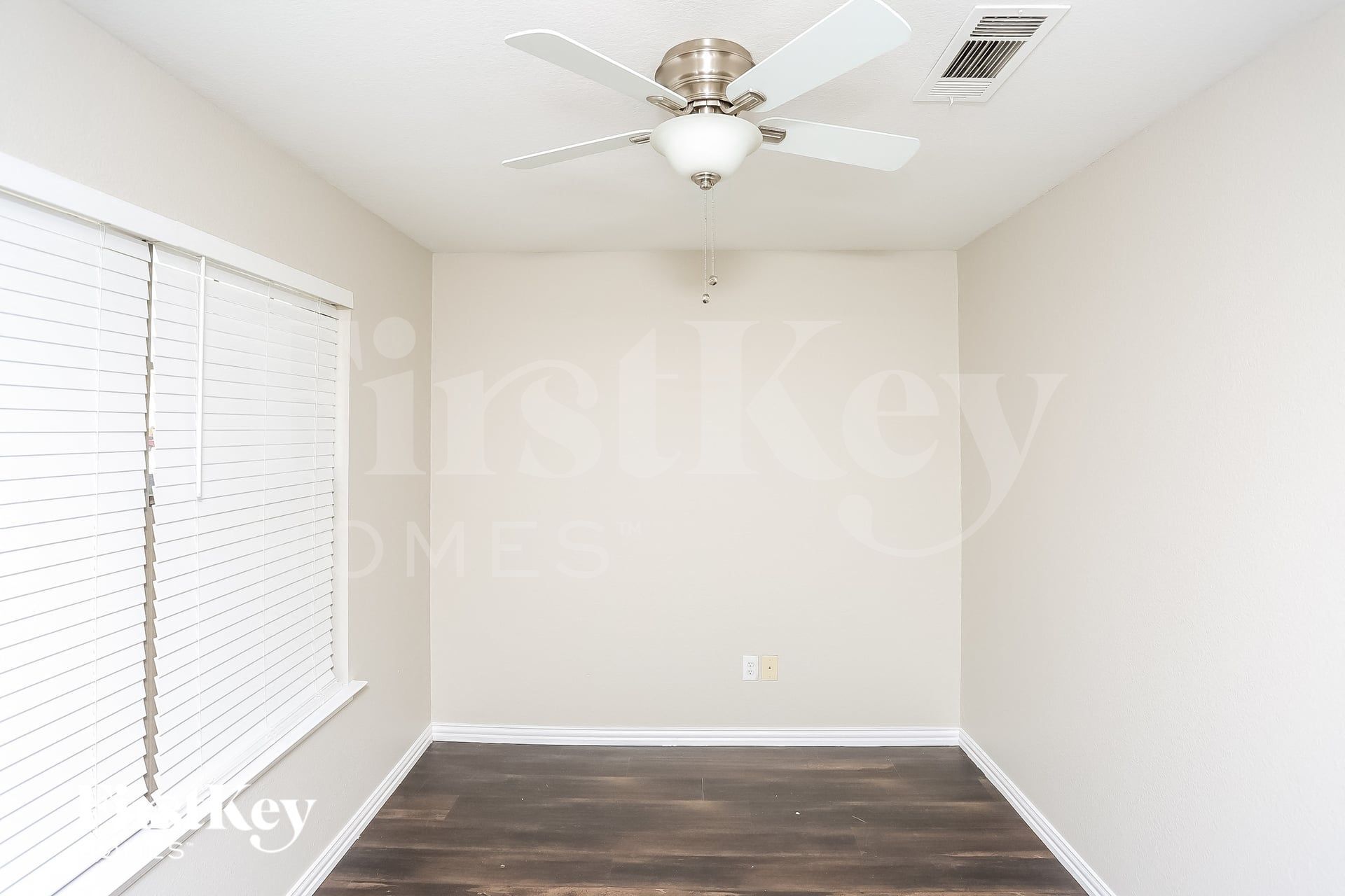 Building Photo - 7313 Starwood Dr