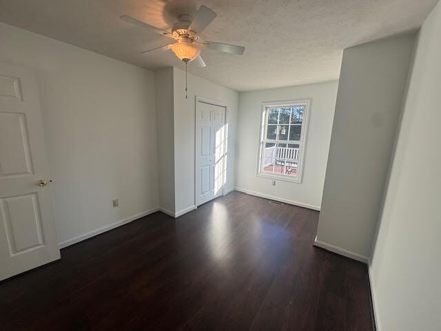 Building Photo - 1304 Mountain Rd