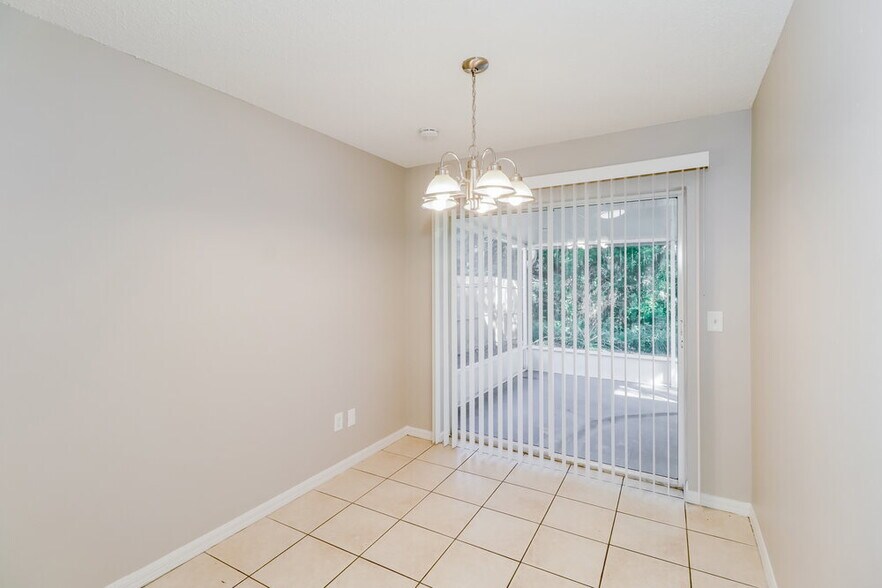 Building Photo - 22501 Crows Nest Ct
