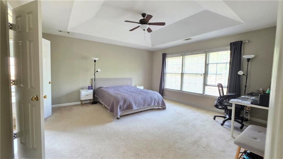 Building Photo - 7430 Newstead Dr